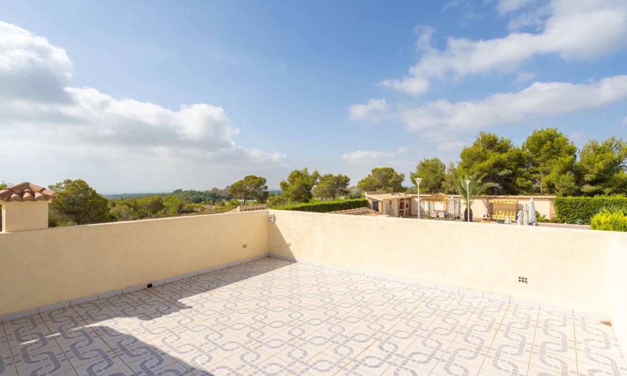Resale - Villa - Orihuela - Villamartin