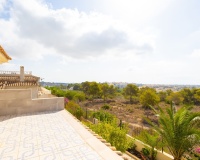 Resale - Villa - Orihuela - Villamartin