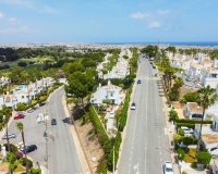 Resale - Villa - Orihuela - Villamartin
