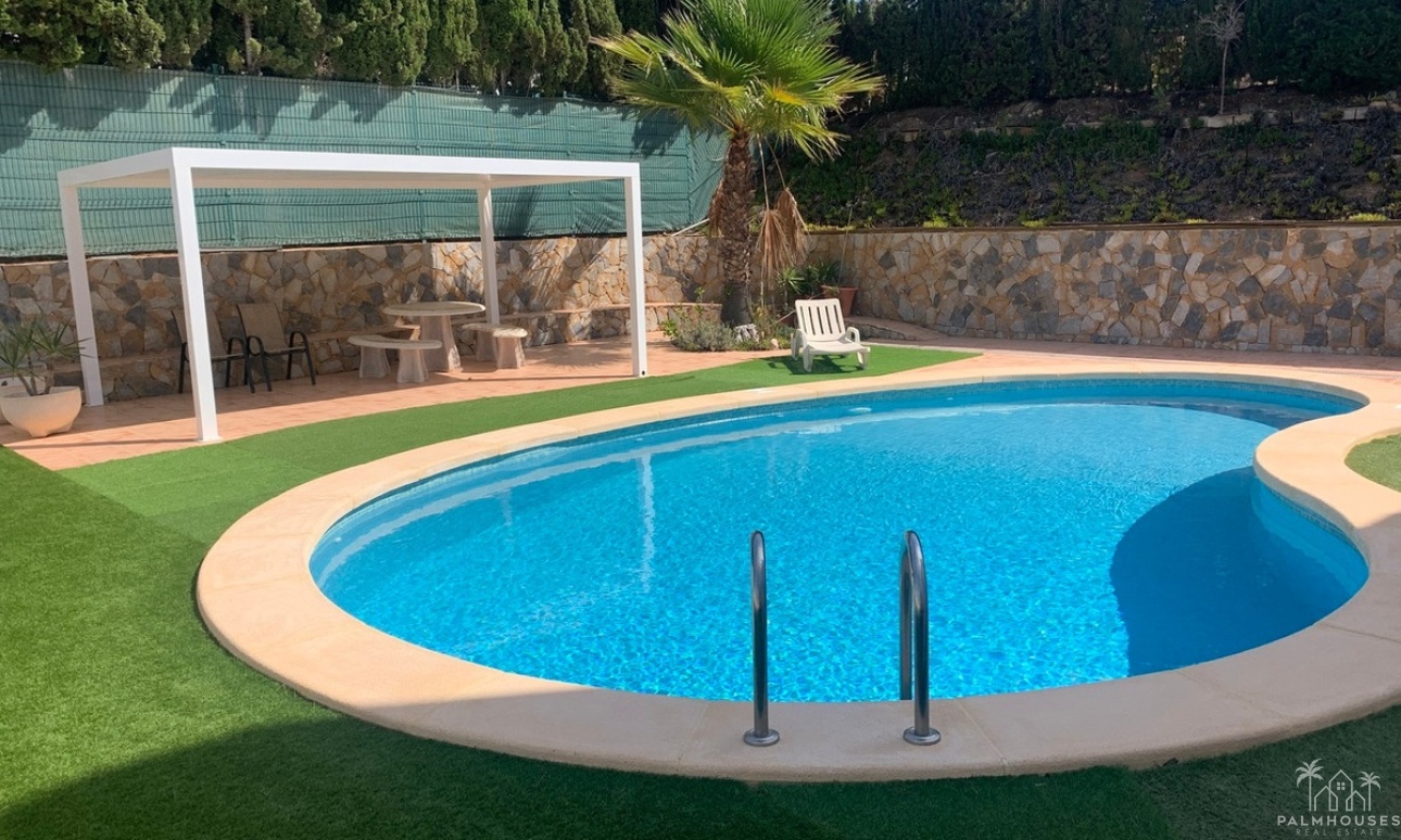 Resale - Villa - Orihuela - Villamartin