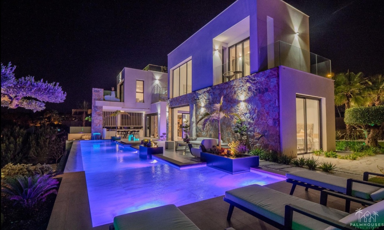 Resale - Villa - Orihuela - Villamartin