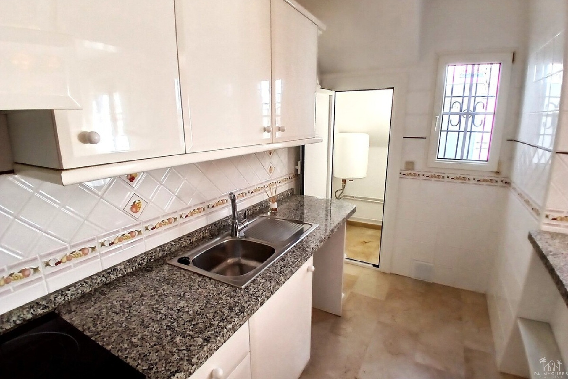 Resale - Villa - Orihuela - Villamartin