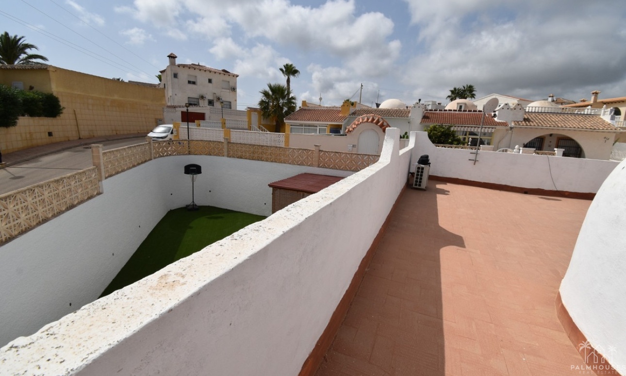 Resale - Villa - Orihuela - Villamartin