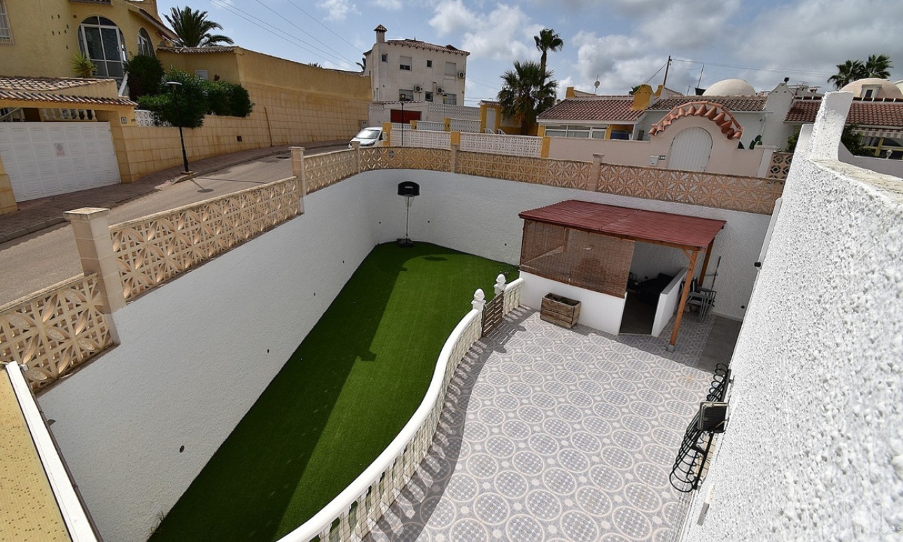 Resale - Villa - Orihuela - Villamartin