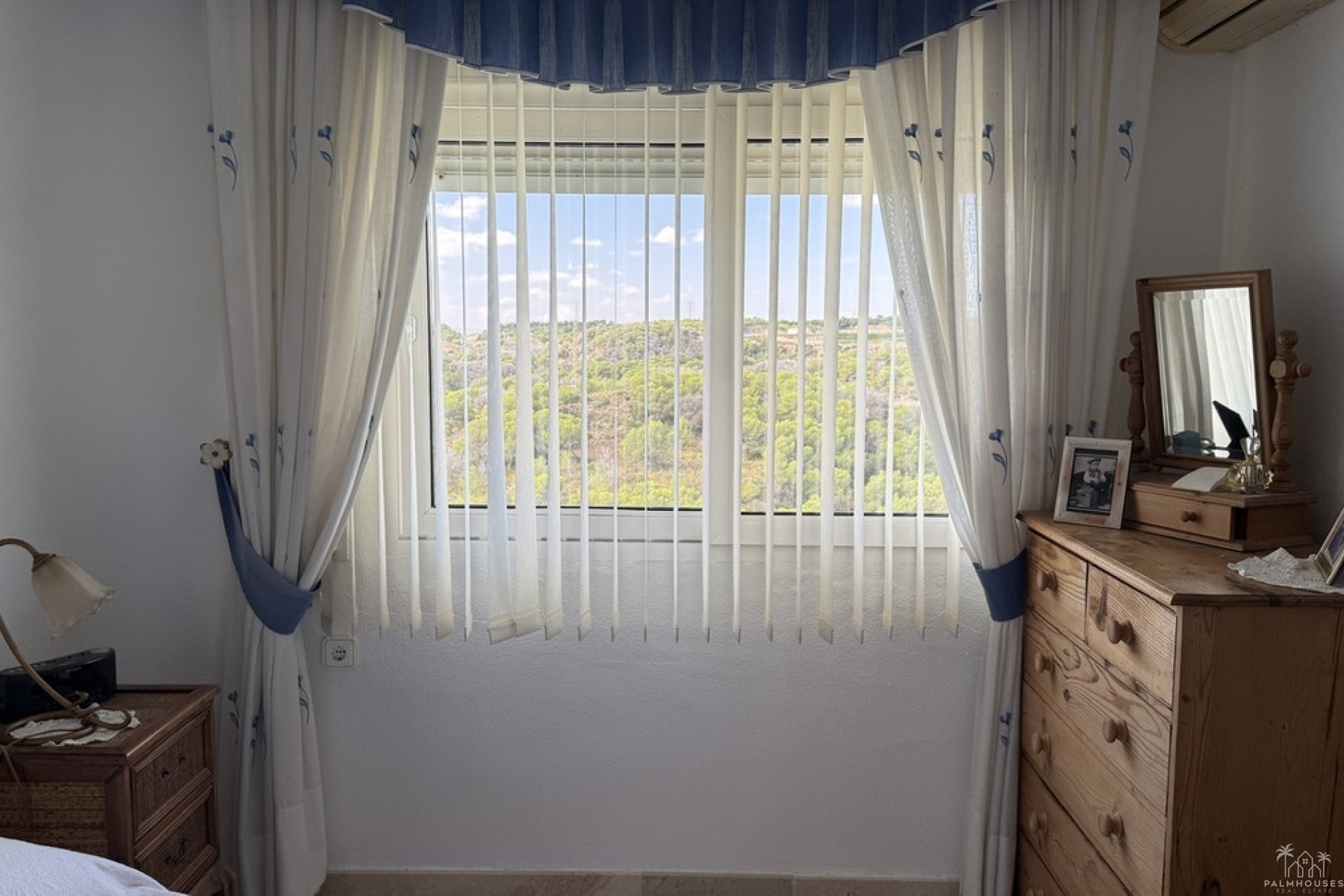 Resale - Villa - Orihuela - Villamartin