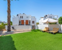 Resale - Villa - Orihuela - Villamartin