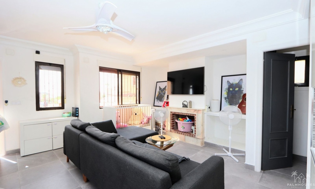 Resale - Villa - Orihuela - Villamartin