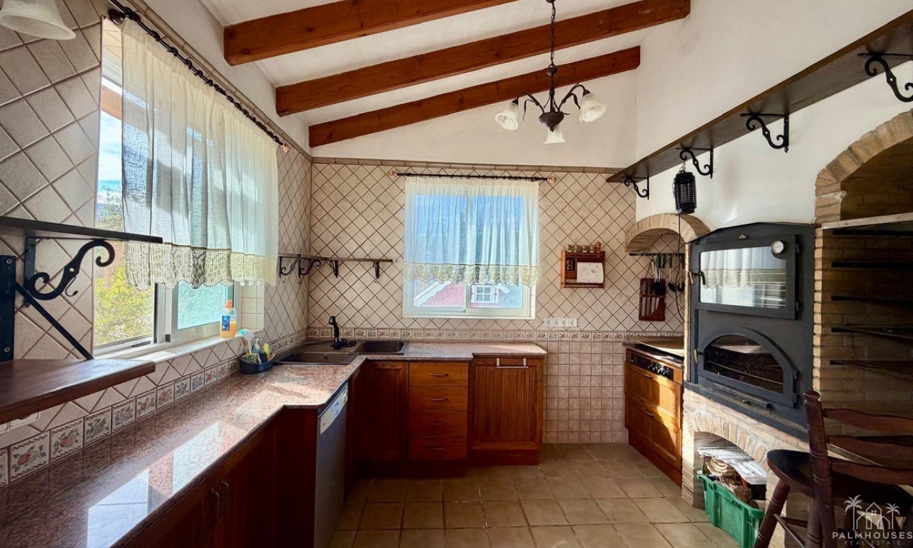 Resale - Villa - Pedreguer - Pedreguer Centro