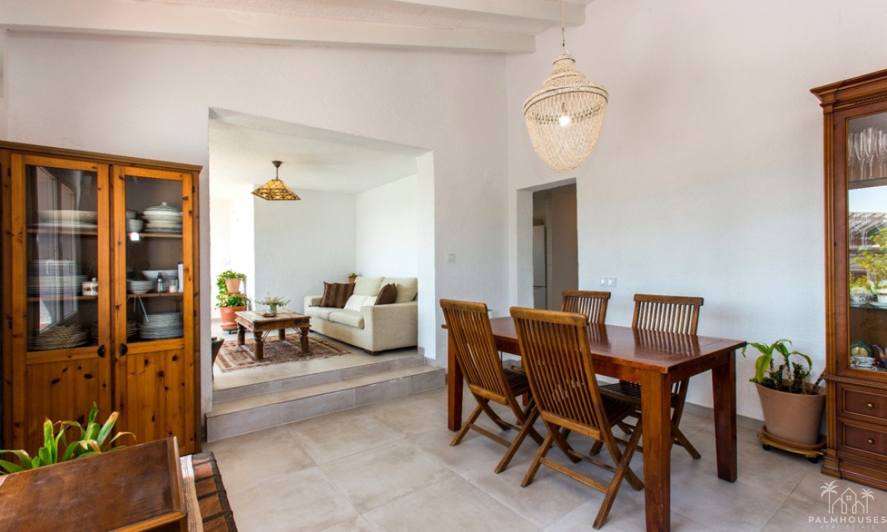 Resale - Villa - Pedreguer - Pedreguer Centro