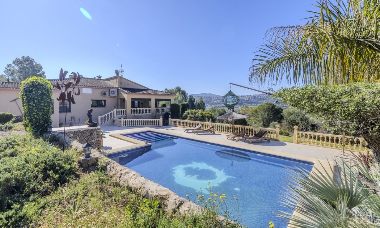 Resale - Villa - Pedreguer - Pedreguer Centro