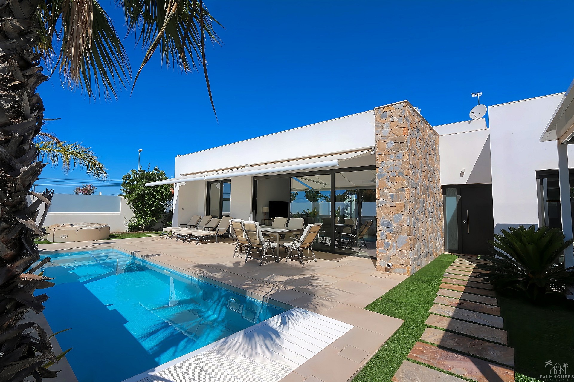 Resale - Villa - Pilar de La Horadada - Costa Blanca