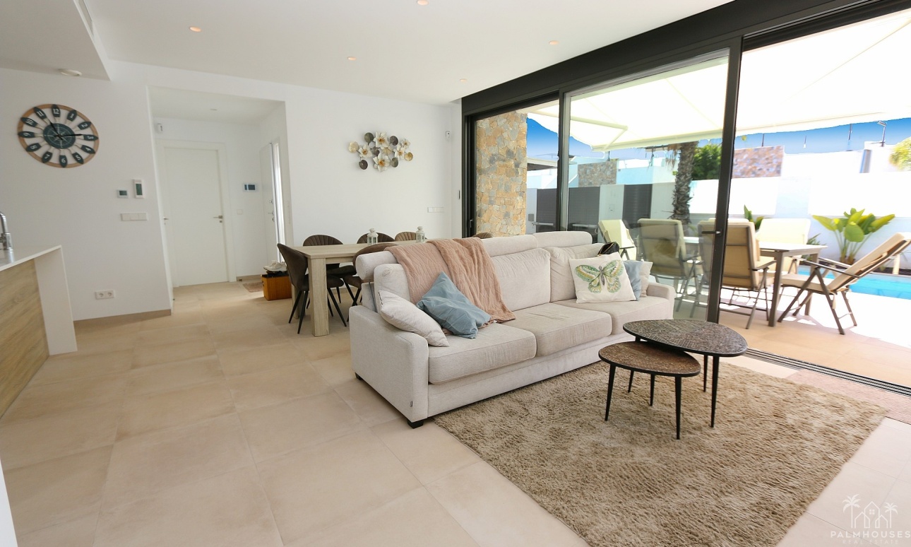 Resale - Villa - Pilar de La Horadada - Costa Blanca