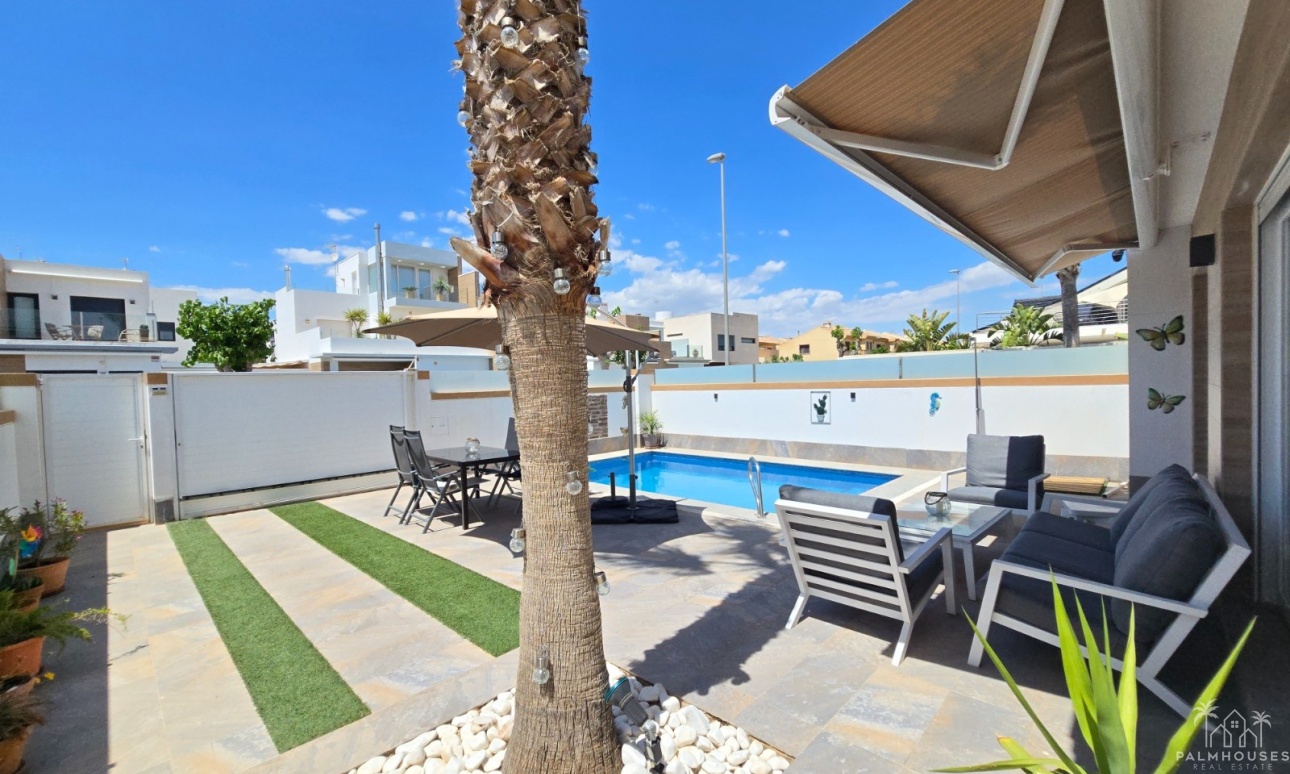 Resale - Villa - Pilar de La Horadada - Costa Blanca