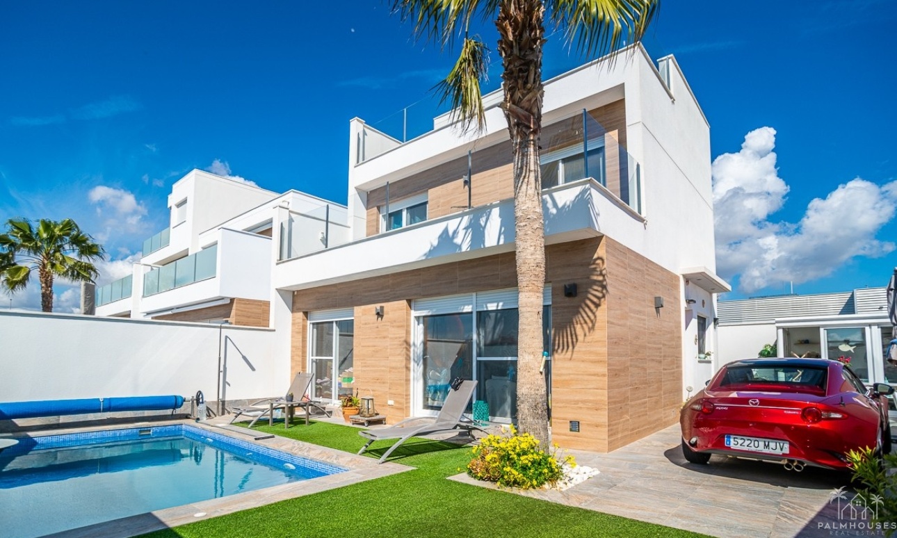 Resale - Villa - Pilar de La Horadada - Pilar de la Horadada