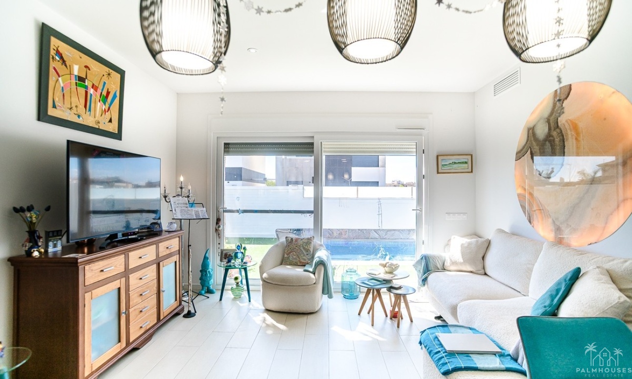 Resale - Villa - Pilar de La Horadada - Pilar de la Horadada