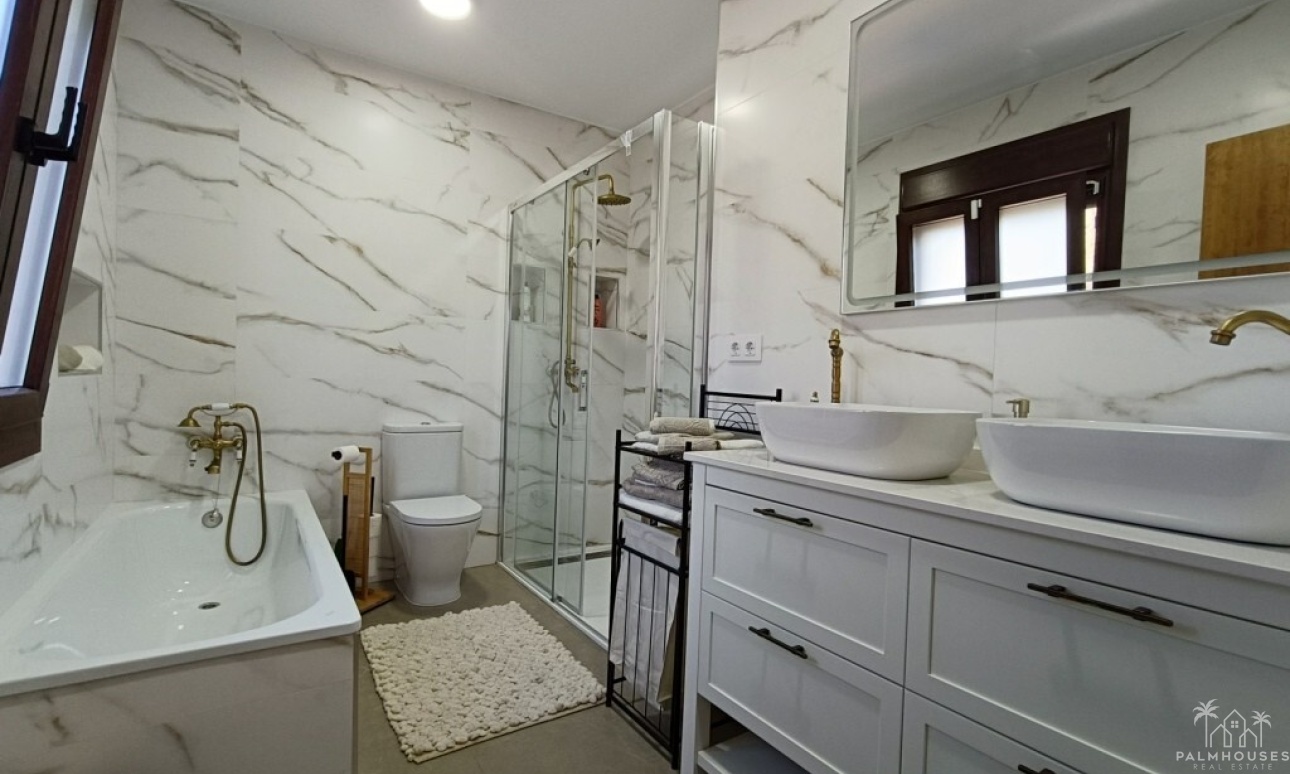 Resale - Villa - Pilar de La Horadada - Pinar de Campoverde
