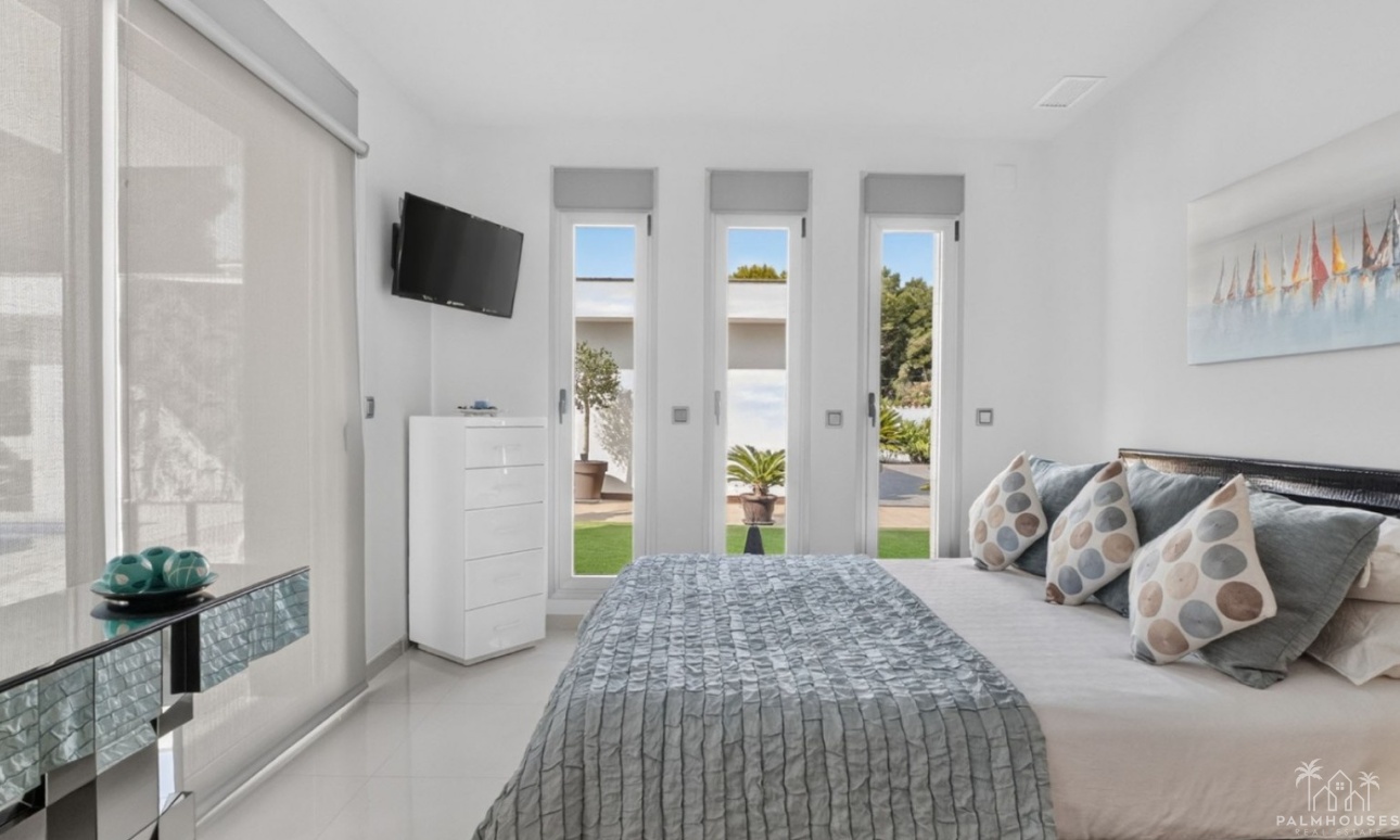 Resale - Villa - Pinar de Campoverde - Inland