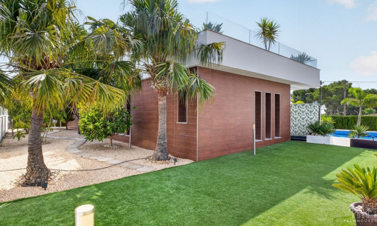 Resale - Villa - Pinar de Campoverde - Inland