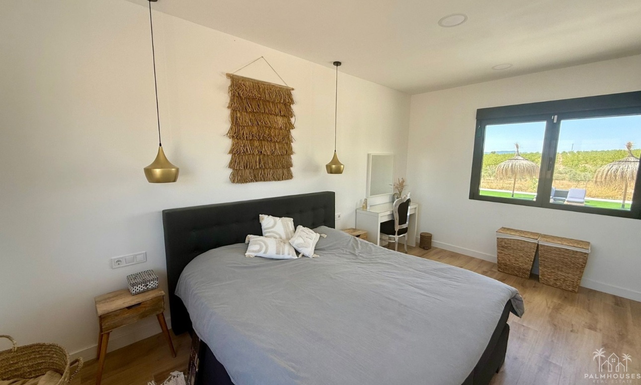 Resale - Villa - Pinoso - Inland