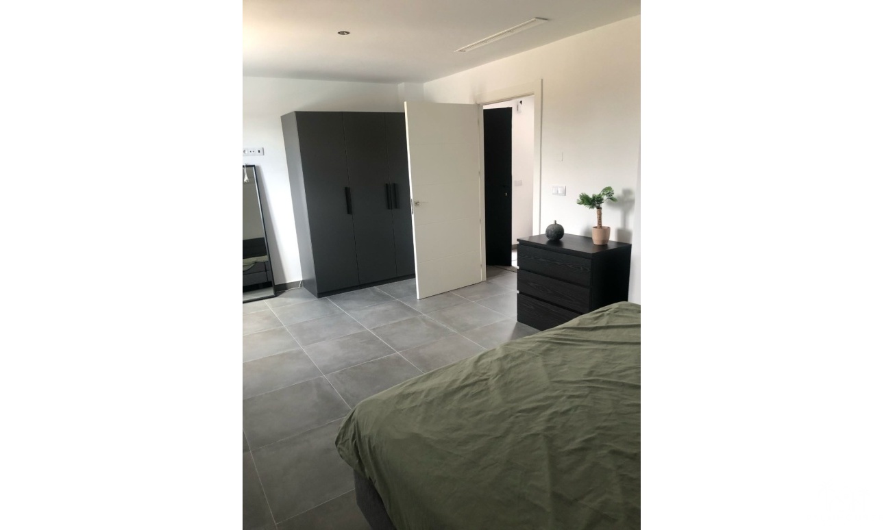 Resale - Villa - Pinoso - Inland