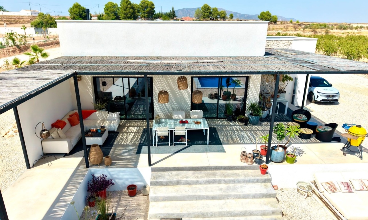 Resale - Villa - Pinoso - Inland
