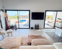 Resale - Villa - Pinoso - Inland