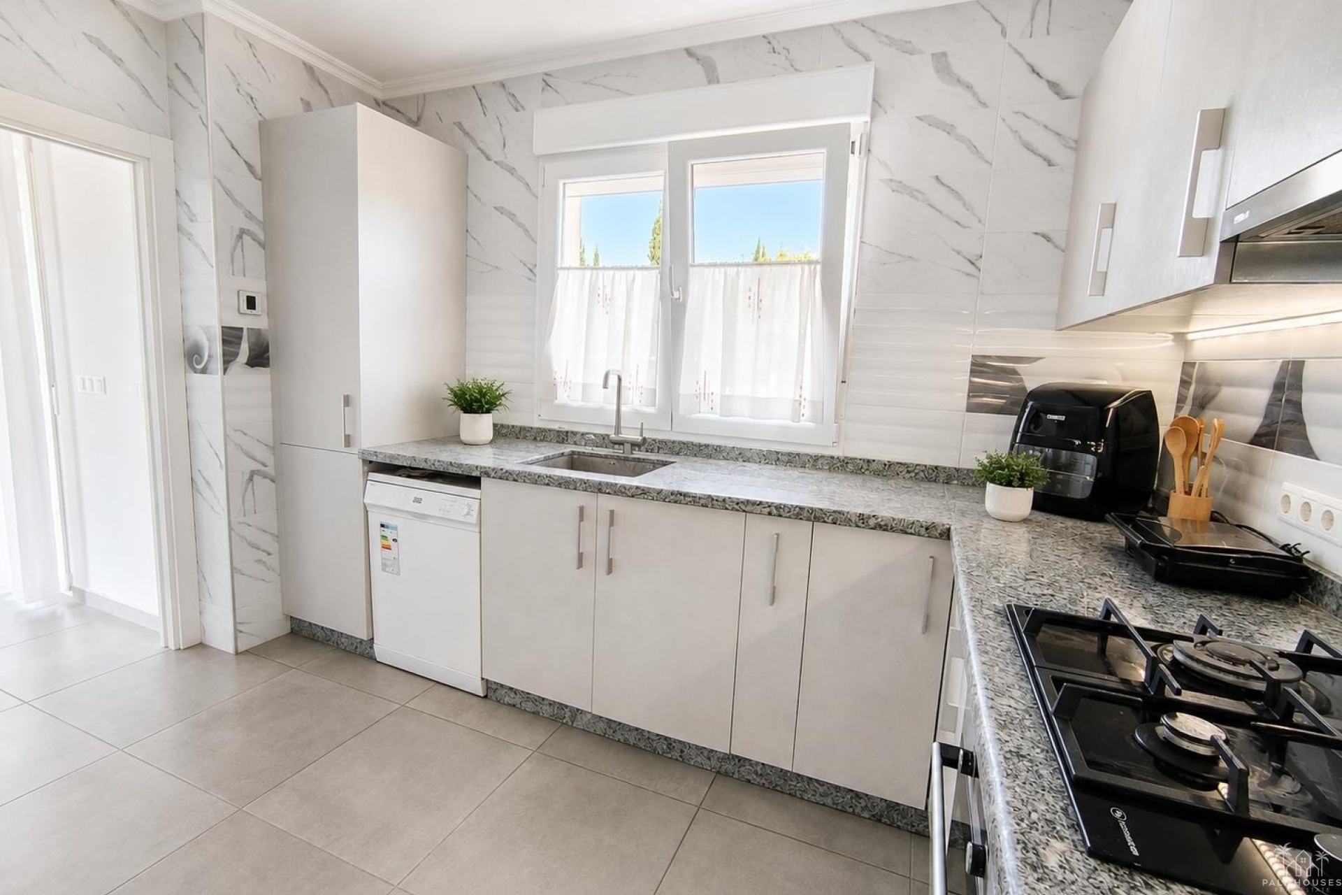 Resale - Villa - Pinoso - Inland