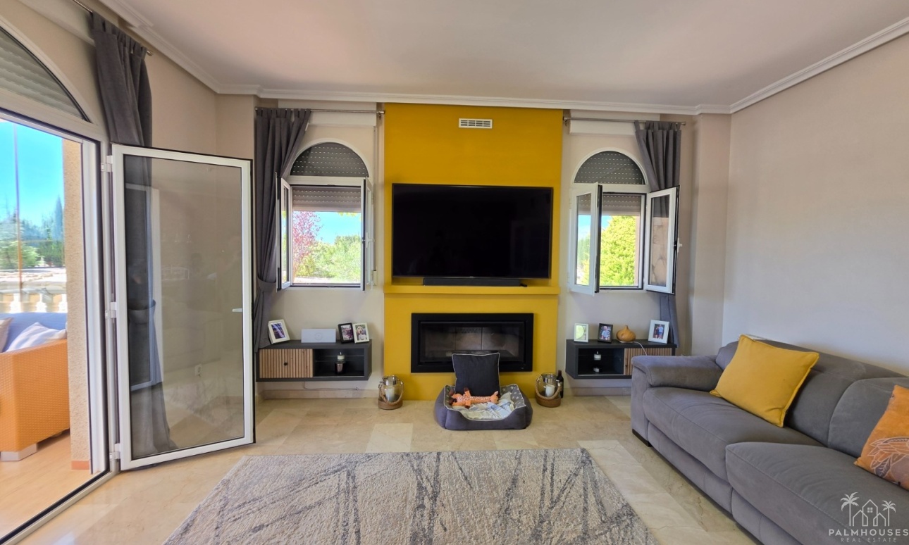 Resale - Villa - Pinoso - Inland