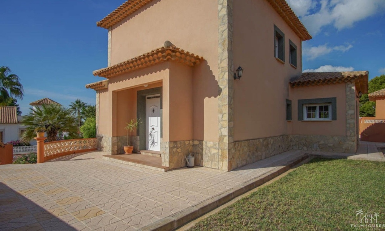 Resale - Villa - Pinoso - Los Pinos