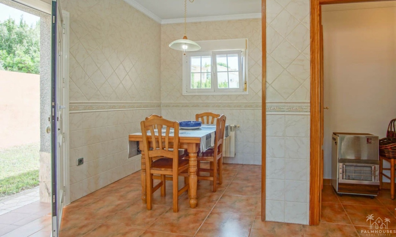 Resale - Villa - Pinoso - Los Pinos