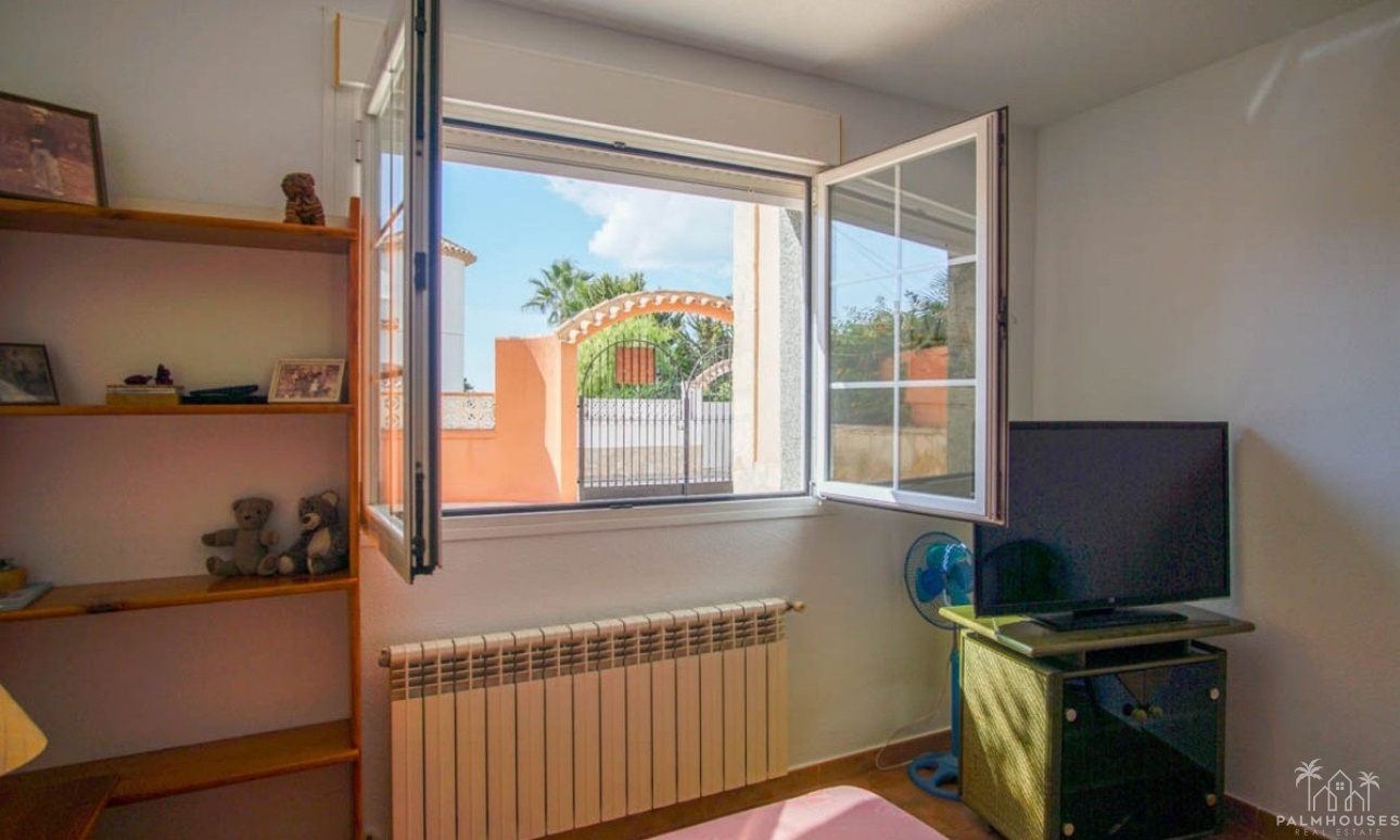 Resale - Villa - Pinoso - Los Pinos