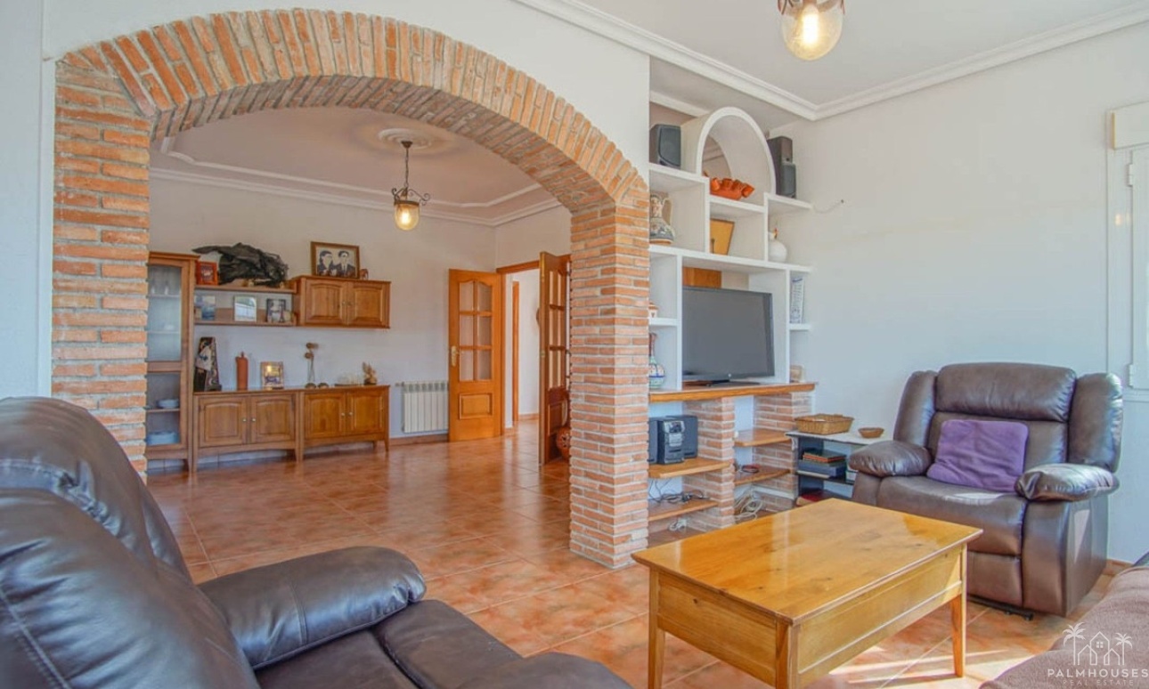 Resale - Villa - Pinoso - Los Pinos