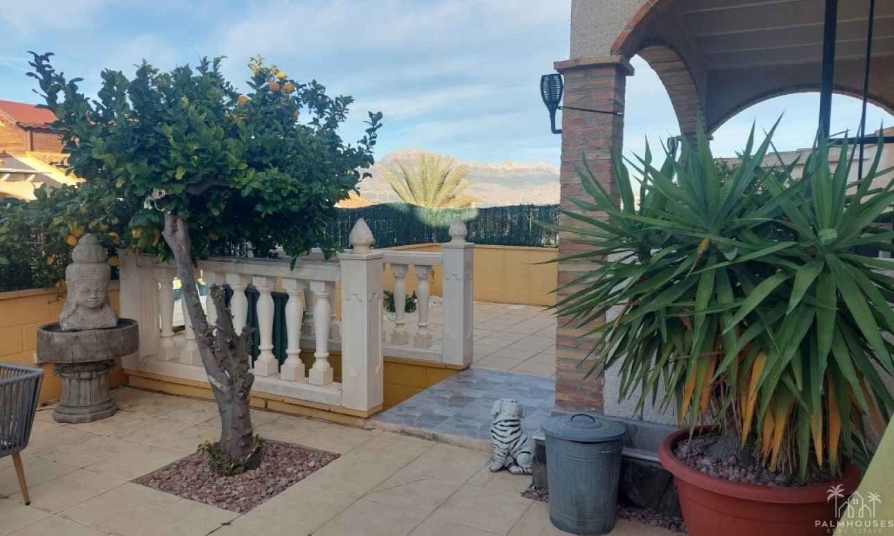 Resale - Villa - Polop - Polop Centro