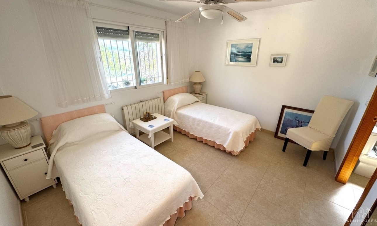 Resale - Villa - Puerto Lumbreras - Puerto Lumbreras Centro