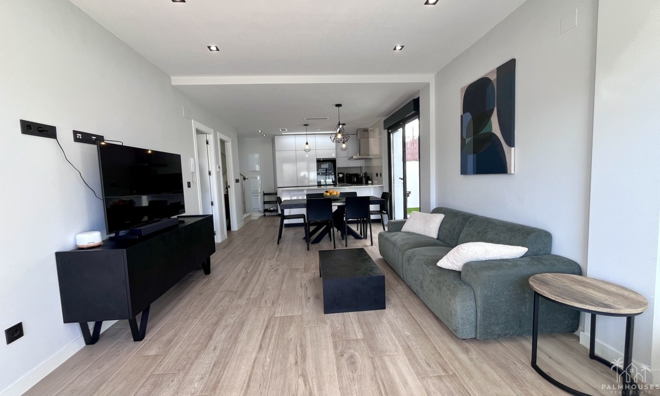Resale - Villa - Punta Prima - Costa Blanca