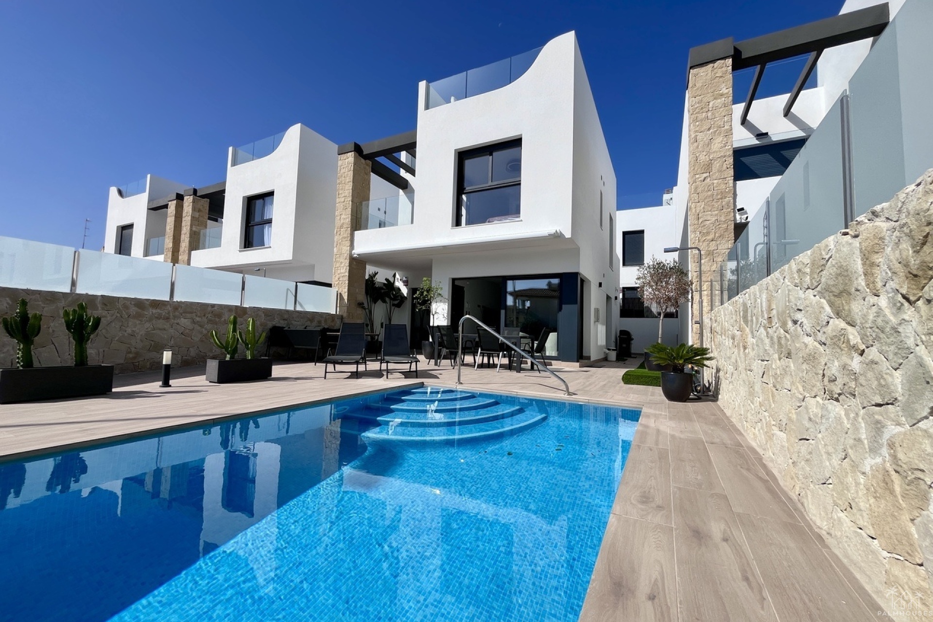 Resale - Villa - Punta Prima - Costa Blanca