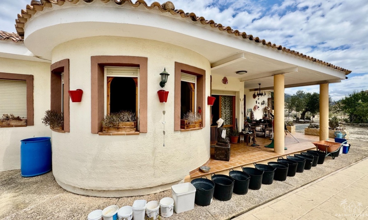 Resale - Villa - Relleu - Relleu Centro