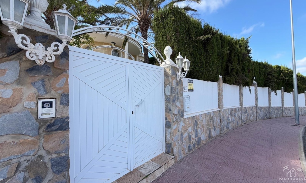 Resale - Villa - Rojales - La Fiesta