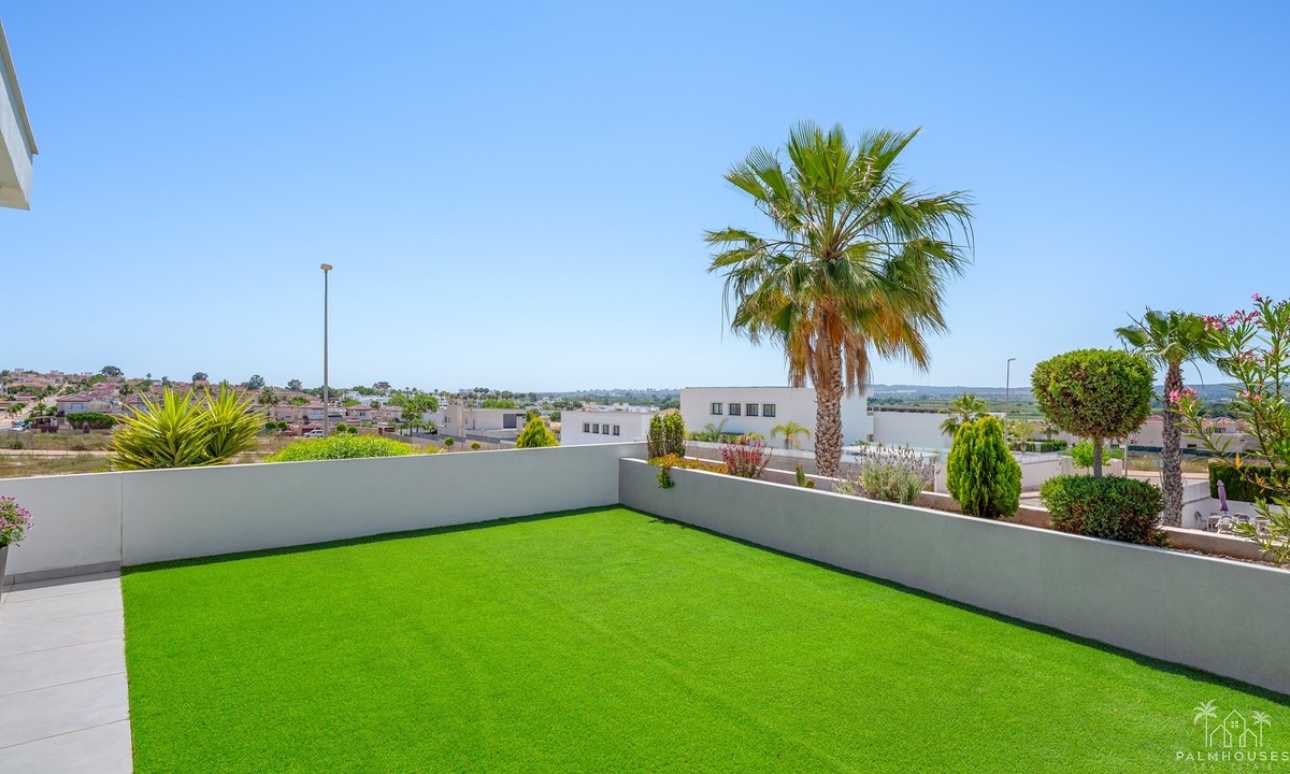 Resale - Villa - San Fulgencio - La Marina