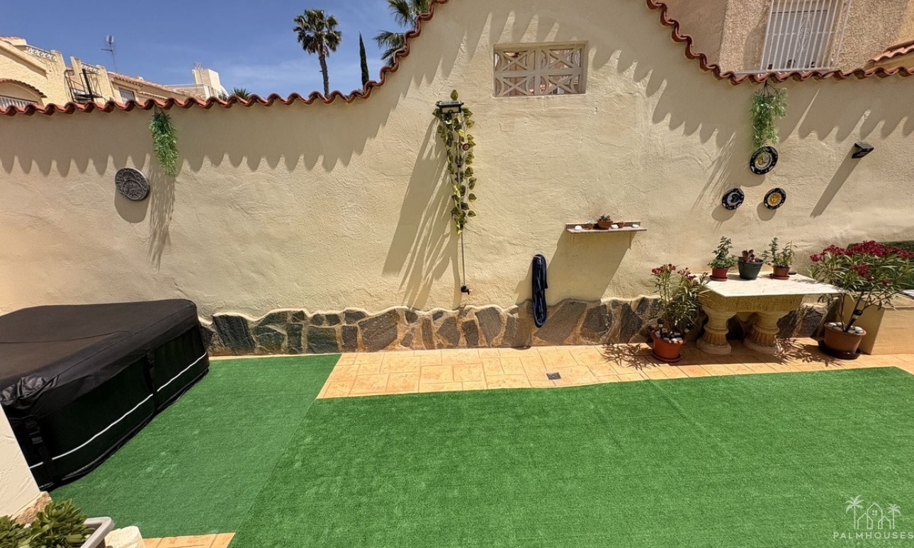 Resale - Villa - San Fulgencio - La Marina