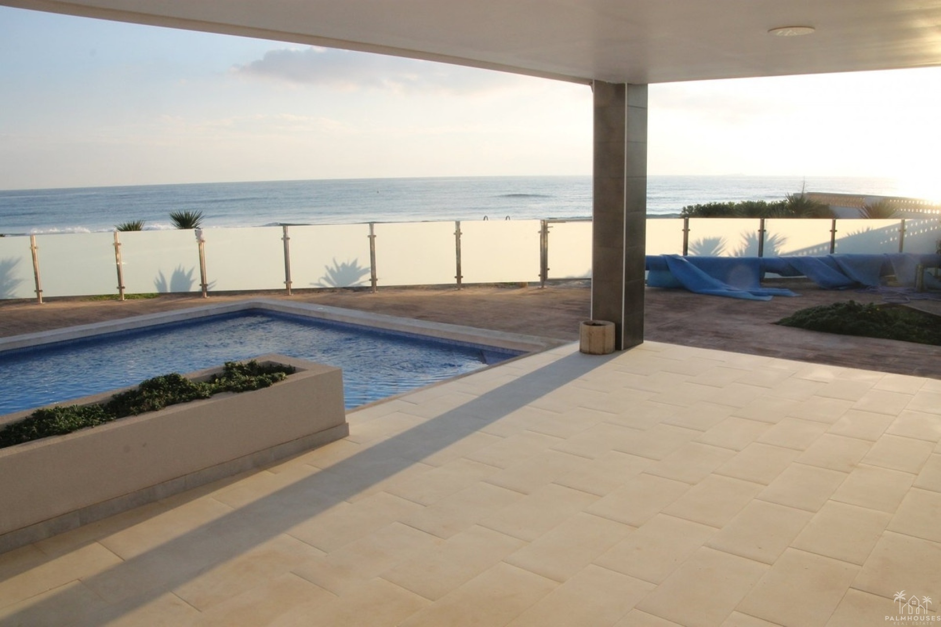 Resale - Villa - San Javier - La Manga Del Mar Menor