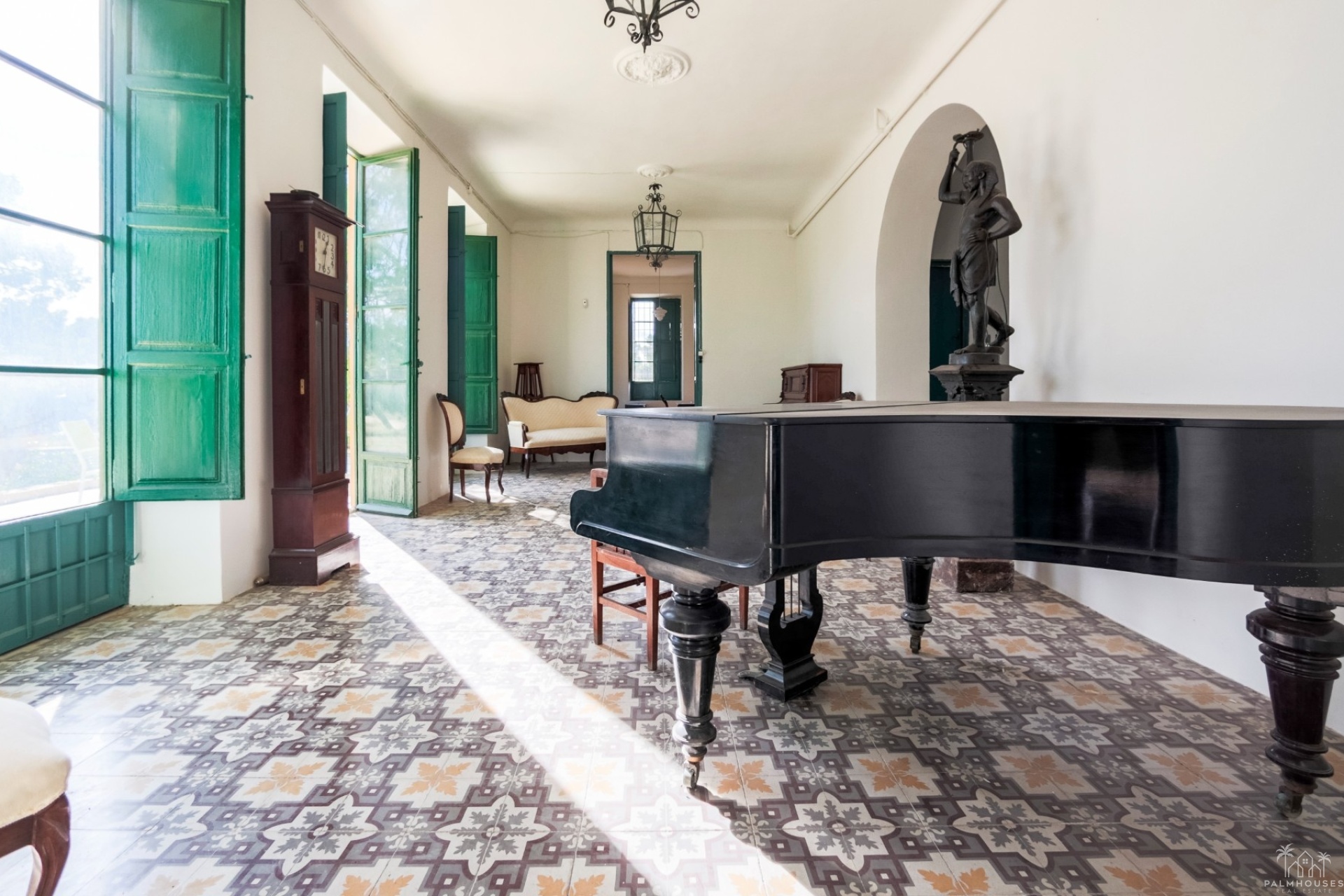 Resale - Villa - San Juan de Alicante - Costa Blanca