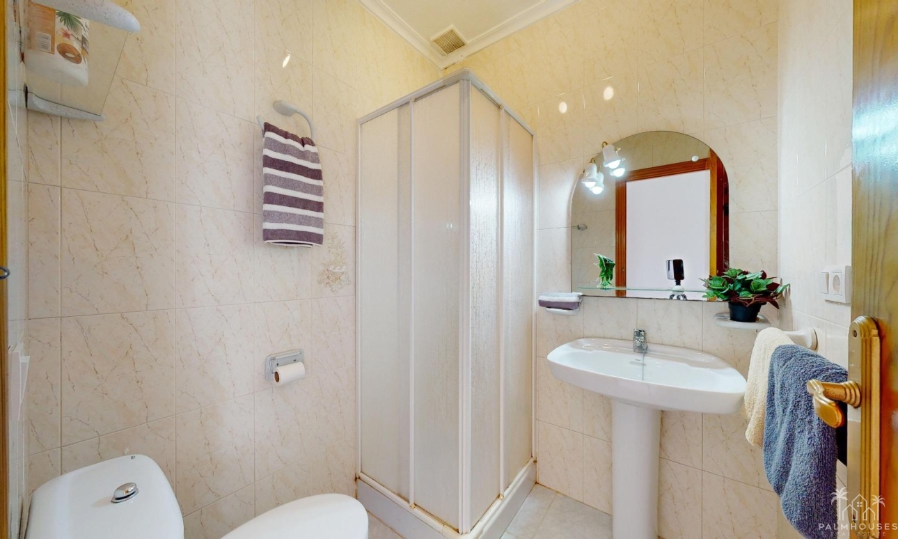 Resale - Villa - San Miguel de Salinas - 03193