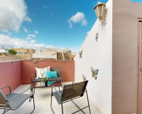 Resale - Villa - San Miguel de Salinas - 03193