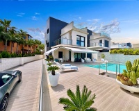 Resale - Villa - San Miguel de Salinas - Bellavista