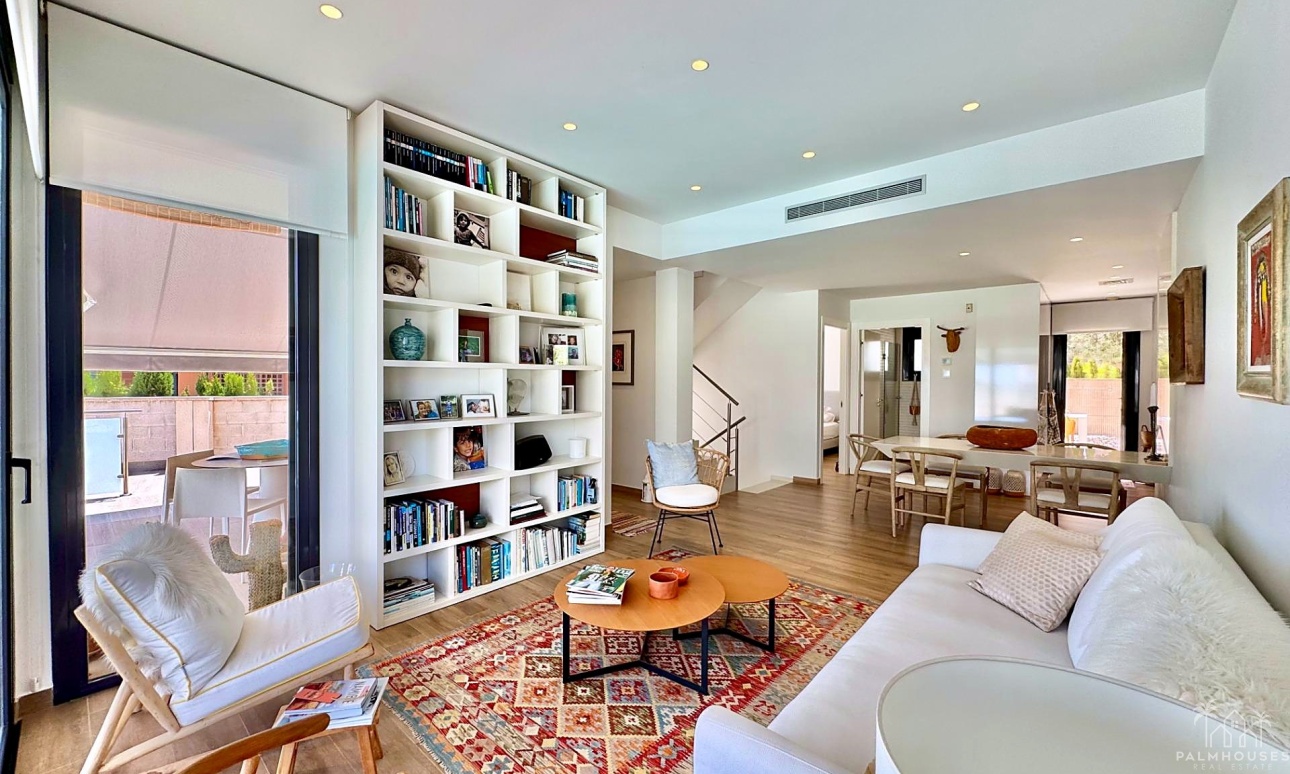Resale - Villa - San Miguel de Salinas - Bellavista