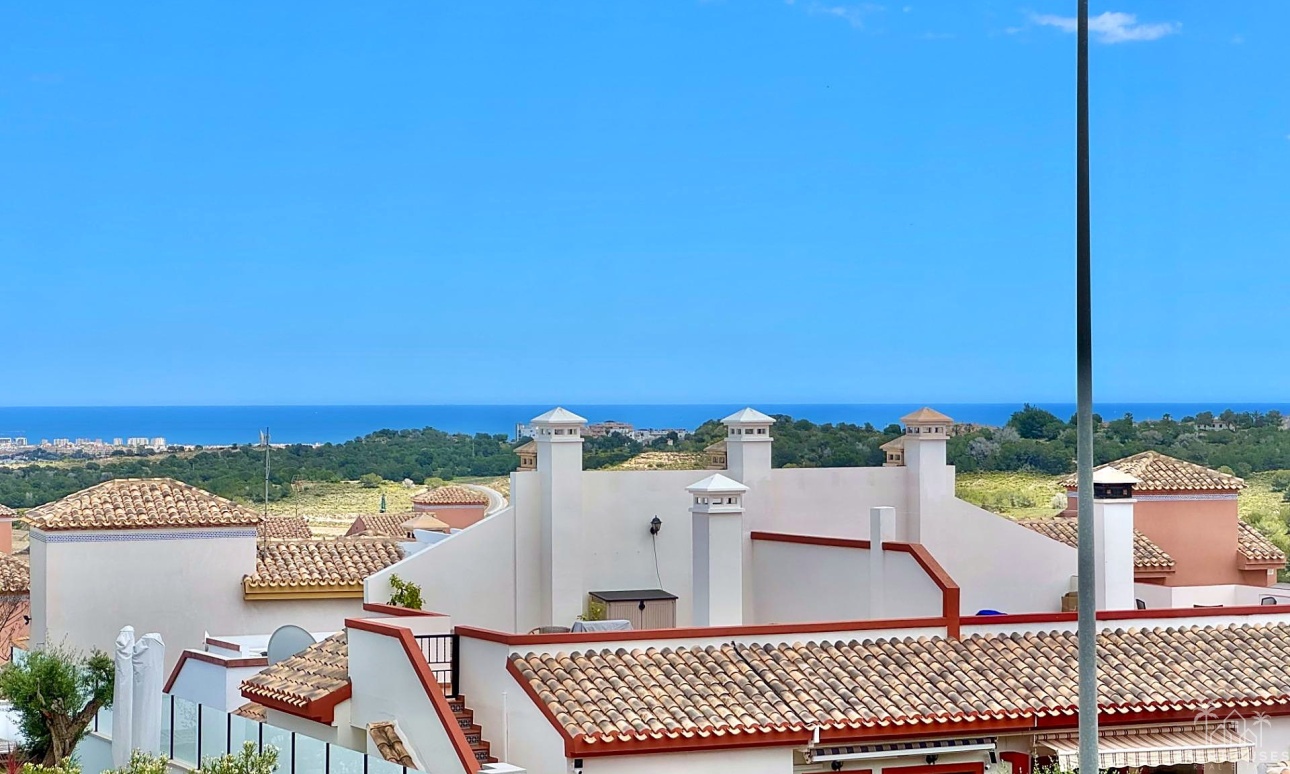 Resale - Villa - San Miguel de Salinas - Bellavista