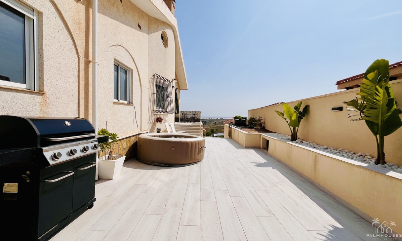 Resale - Villa - San Miguel de Salinas - Inland
