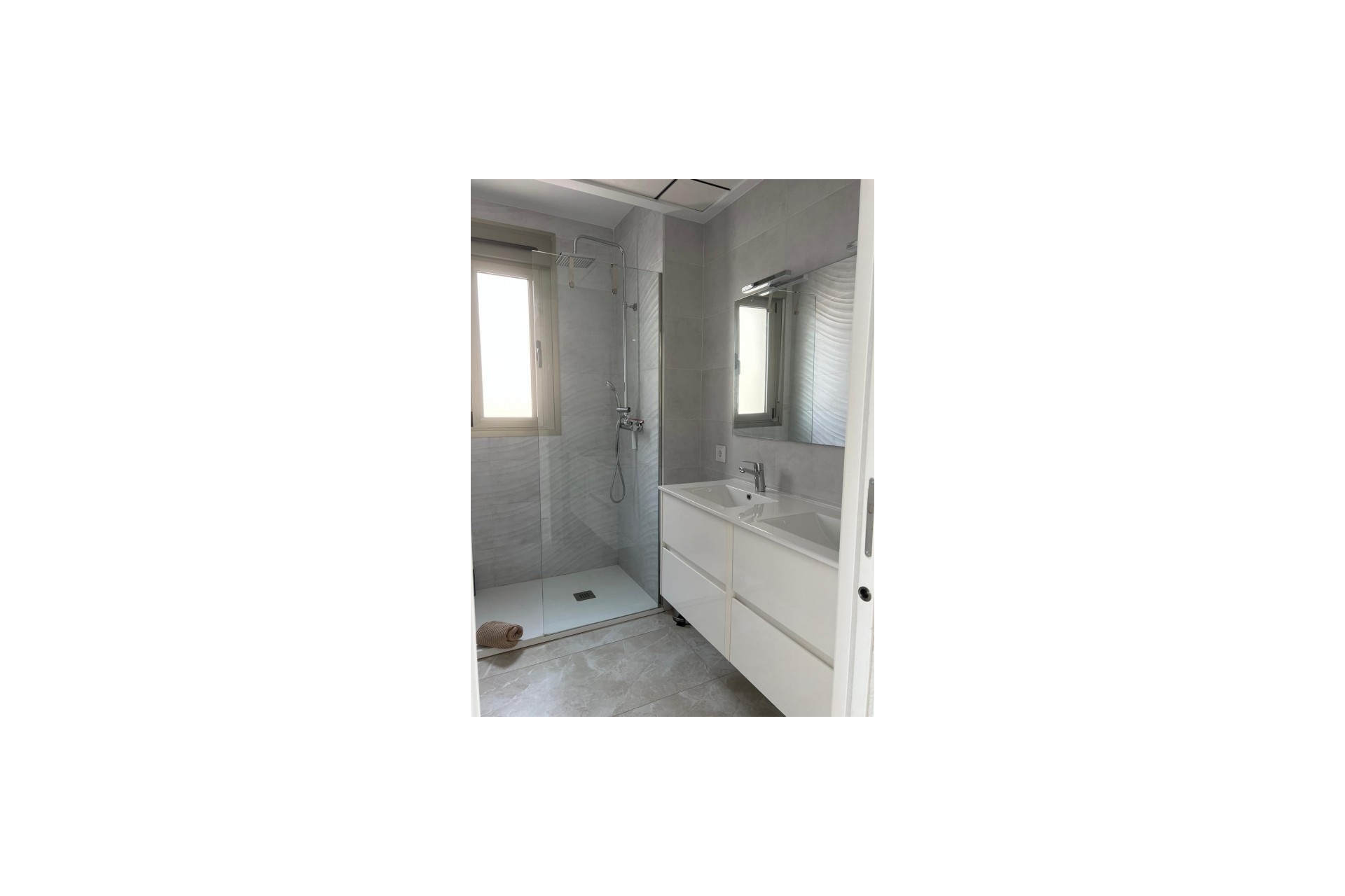 Resale - Villa - San Miguel de Salinas - Inland