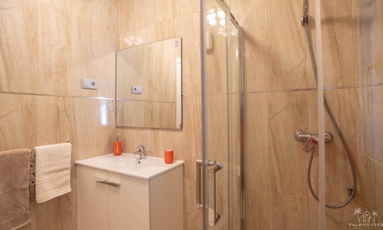 Resale - Villa - San Miguel de Salinas - Inland